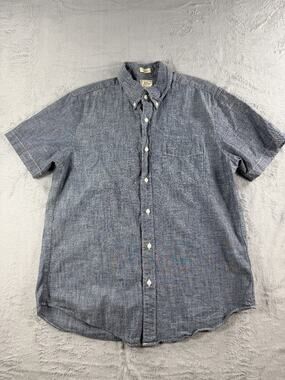 J Crew Shirt Mens Medium Chambray Denim Blue Button Down Short Sleeve